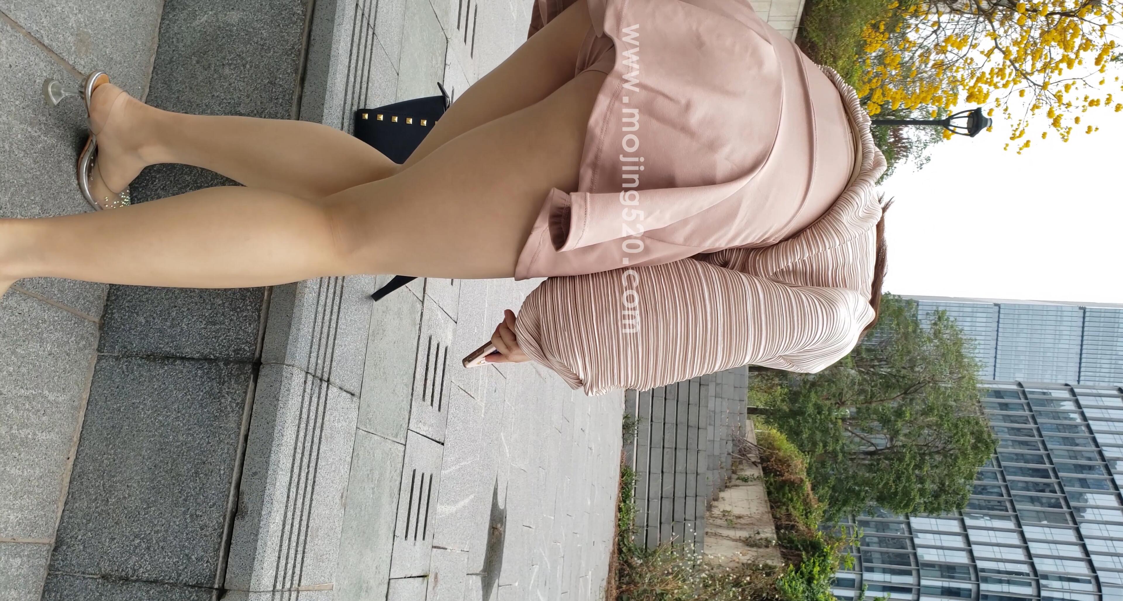 街拍美腿 JK包臀裙