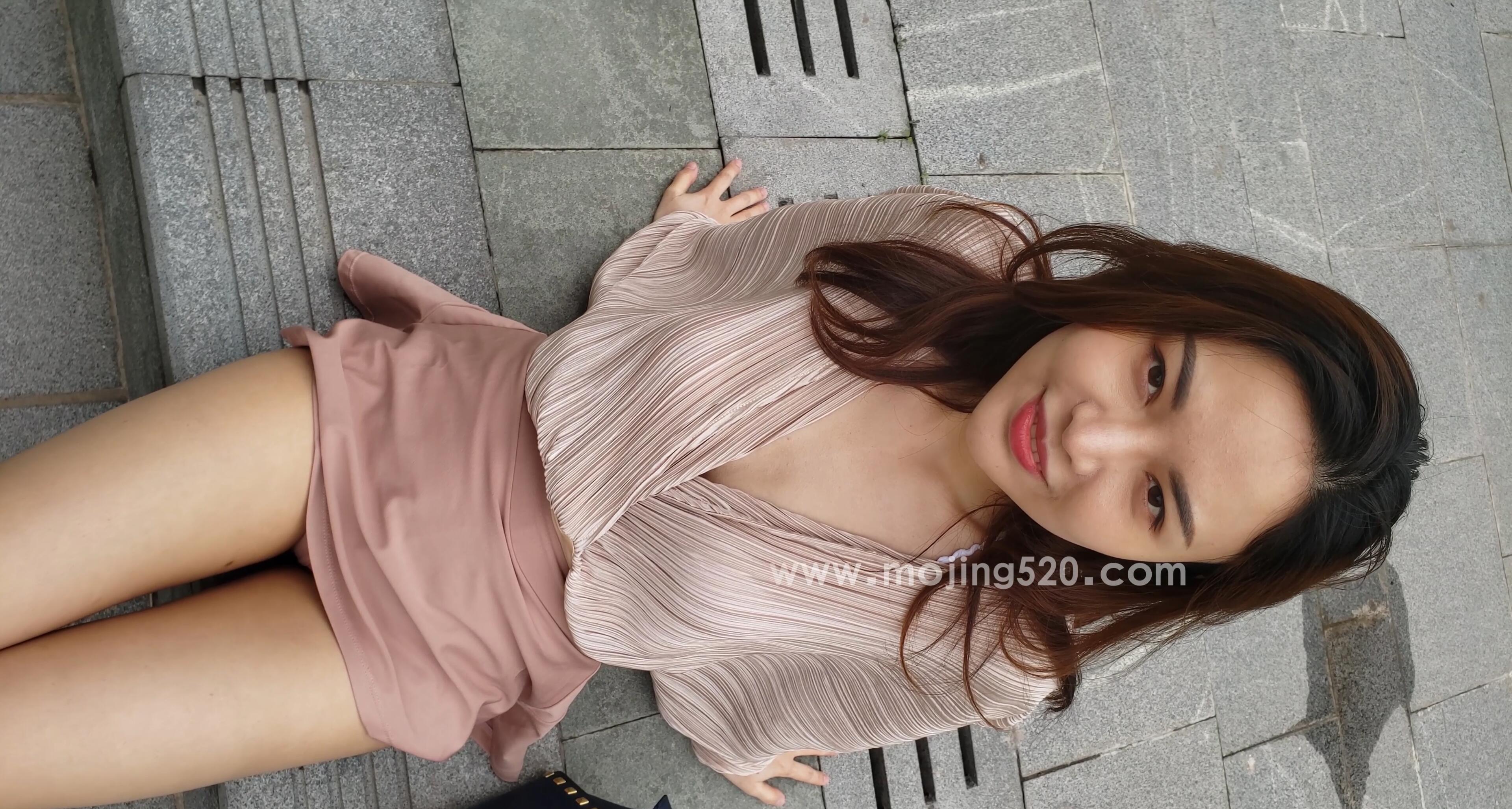 街拍美腿 JK包臀裙