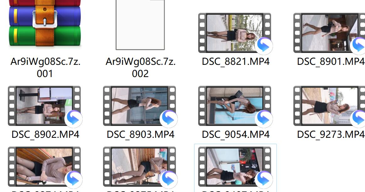 街拍美足 黑丝包臀裙