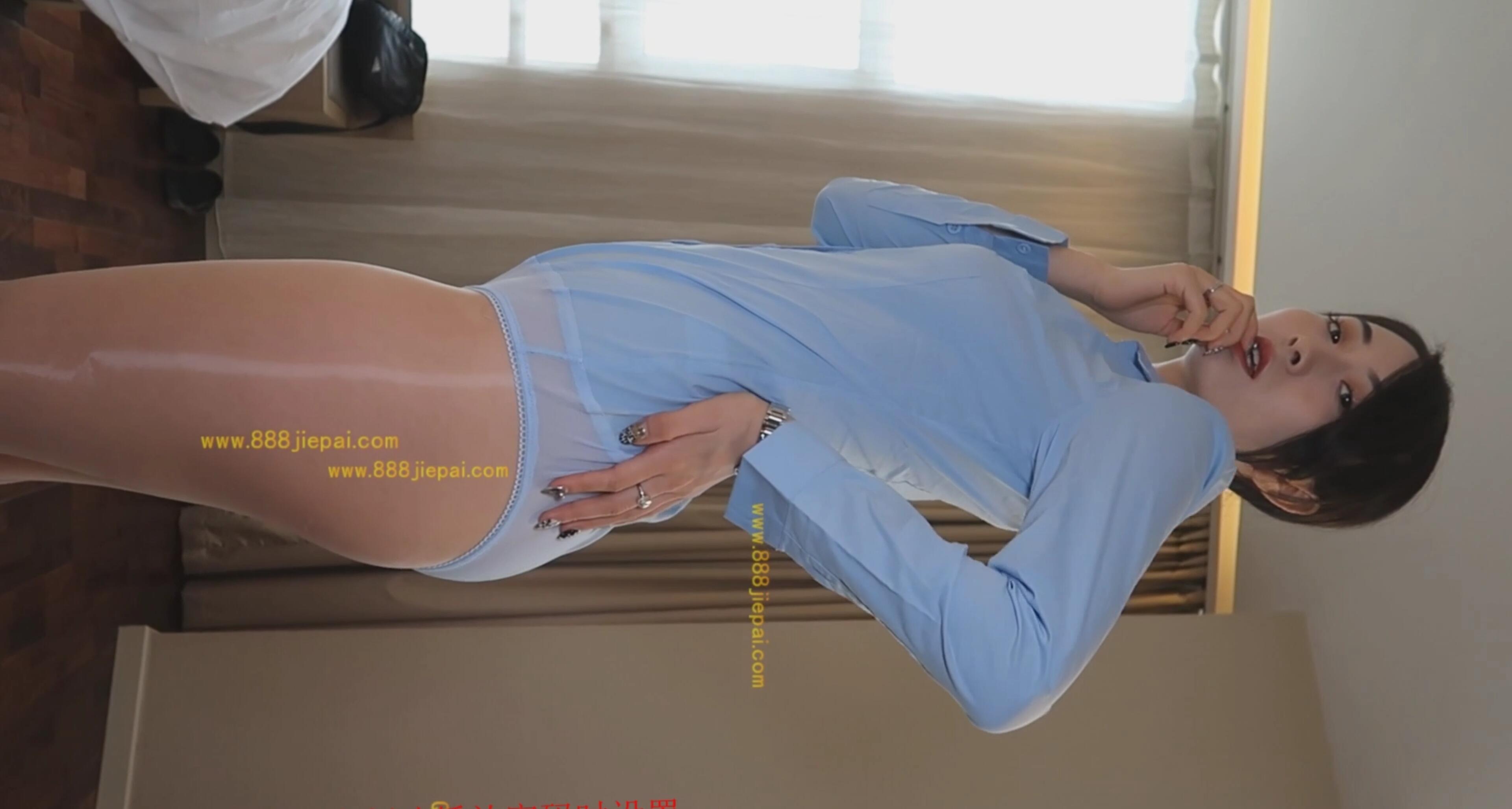 高挑模特 全裸摄影