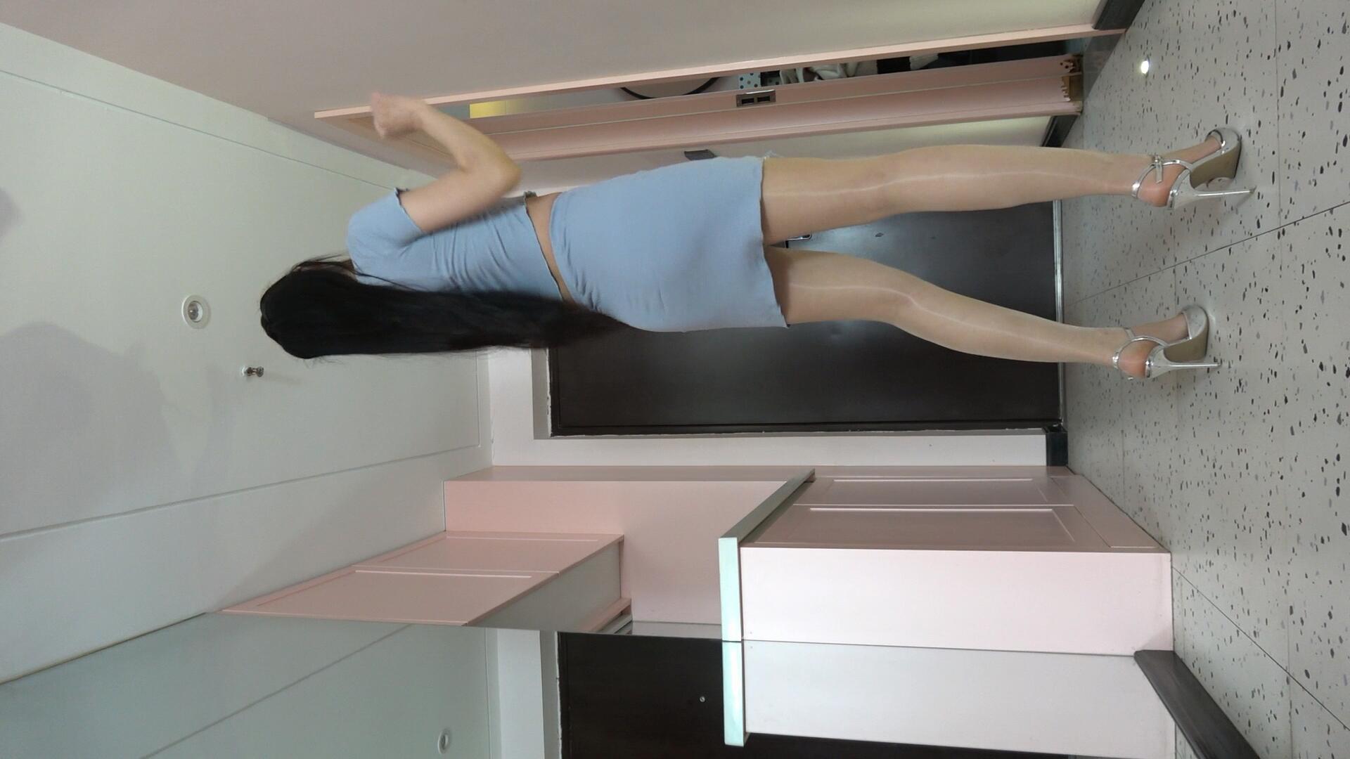 高挑美女 美腿高跟热舞