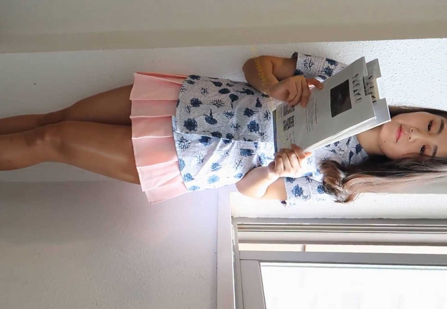 学生妹私拍2 私处水亮晶莹