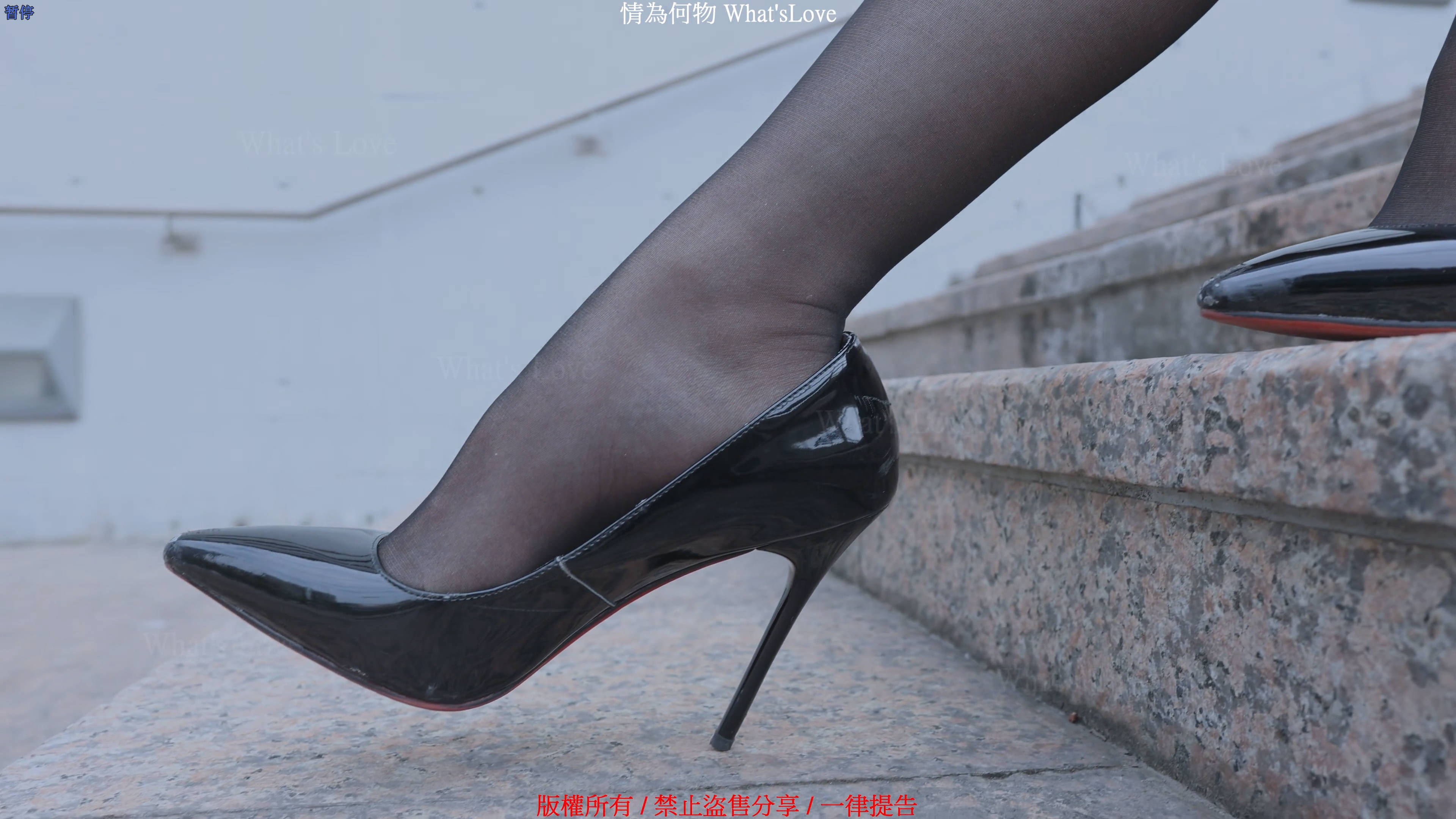 Yvonne林宜萱 4K(萱萱儿)极品黑丝美腿OL